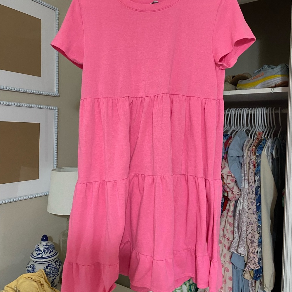 Crown & Ivy Pink Tiered Casual Dress